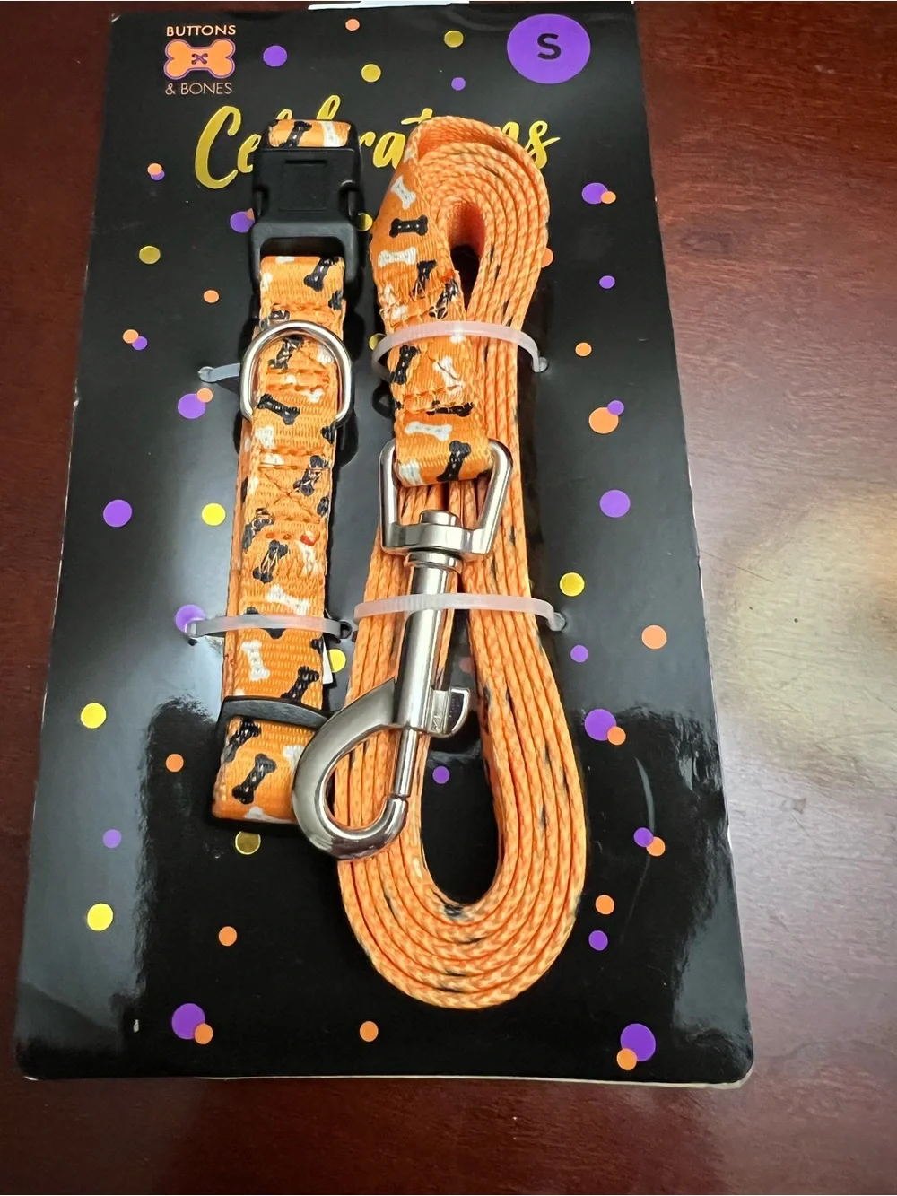 Celebrate It Orange Dog Collar and Leash Set with Bone Pattern